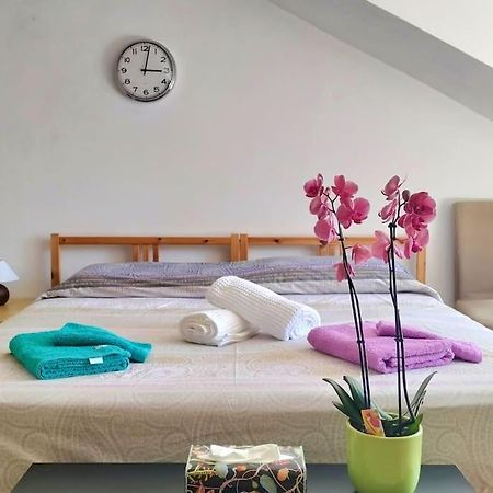 Ferienwohnung La Casa Di Marta - Ampia Ed Accogliente Mansarda In Piazza Statuto Turin Exterior foto
