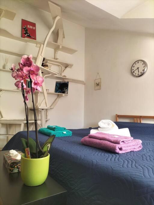 Ferienwohnung La Casa Di Marta - Ampia Ed Accogliente Mansarda In Piazza Statuto Turin Exterior foto