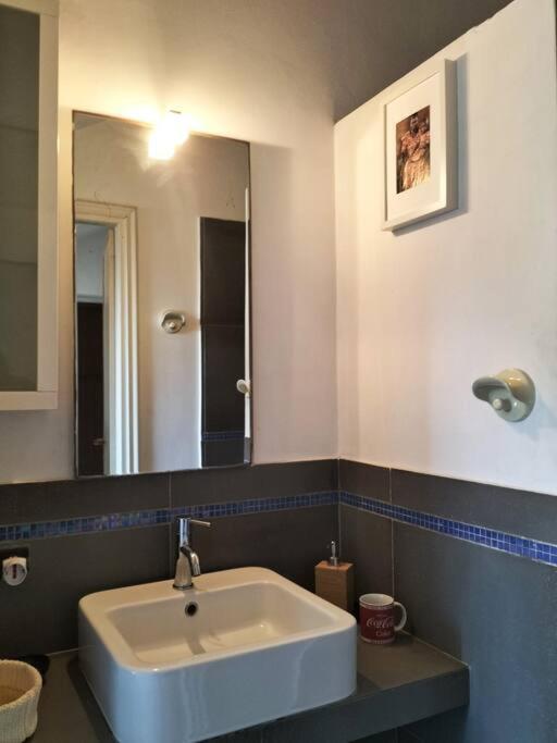 Ferienwohnung La Casa Di Marta - Ampia Ed Accogliente Mansarda In Piazza Statuto Turin Exterior foto